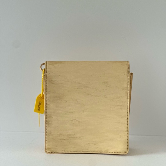 Louis Vuitton Lemon Drop Mini Epi - Picture 5 of 16